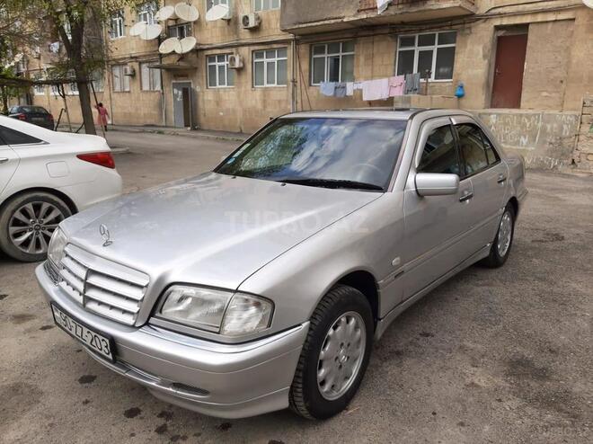 Mercedes C 200 1999, 200,000 km - 2.0 л - Bakı