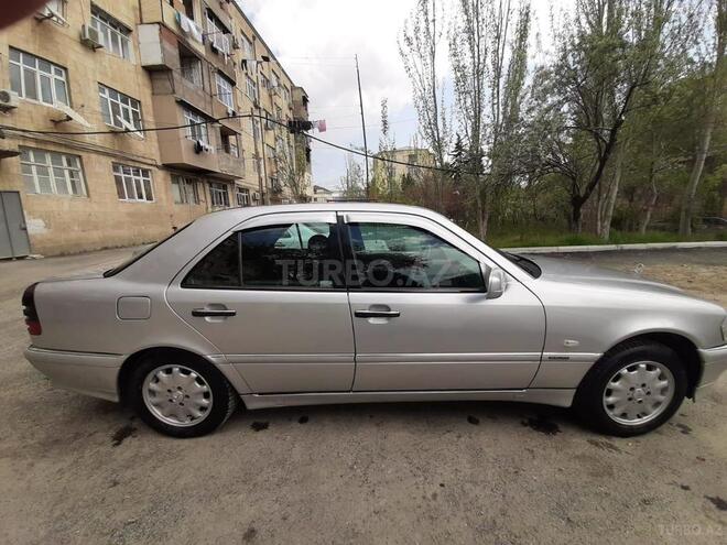 Mercedes C 200 1999, 200,000 km - 2.0 л - Bakı