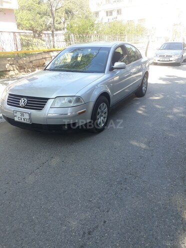 Volkswagen Passat 2004, 185,000 km - 1.8 l - Bakı