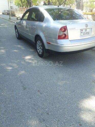 Volkswagen Passat 2004, 185,000 km - 1.8 l - Bakı