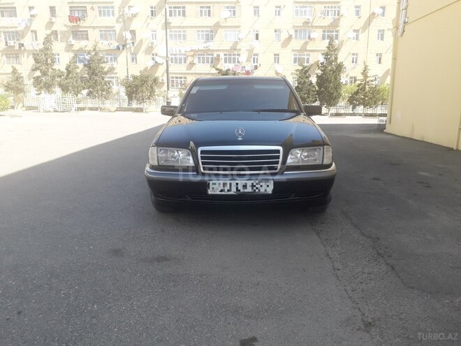 Mercedes C 200 1999, 185,324 km - 2.0 l - Bakı