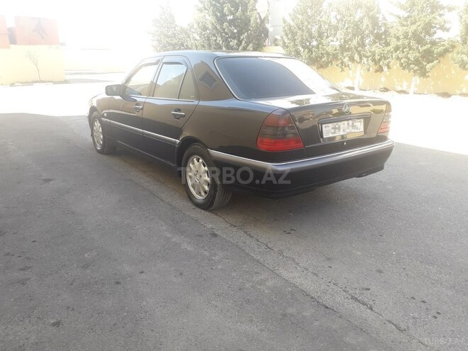 Mercedes C 200 1999, 185,324 km - 2.0 l - Bakı
