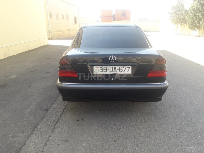 Mercedes C 200 1999, 185,324 km - 2.0 l - Bakı