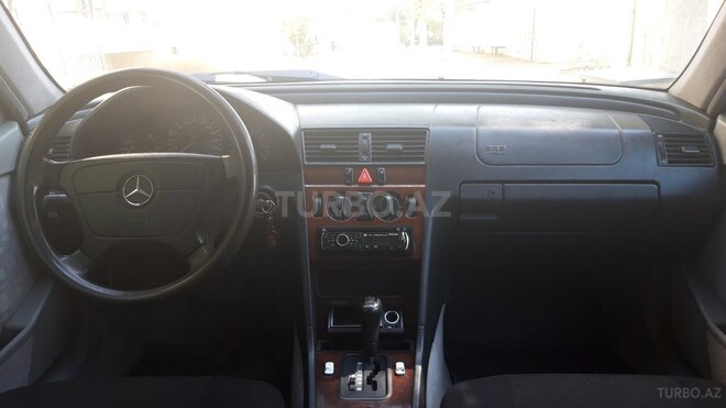 Mercedes C 180 1995, 234,567 km - 1.8 l - Qazax