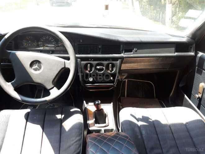 Mercedes 190 1992, 135,000 km - 1.8 l - Bakı