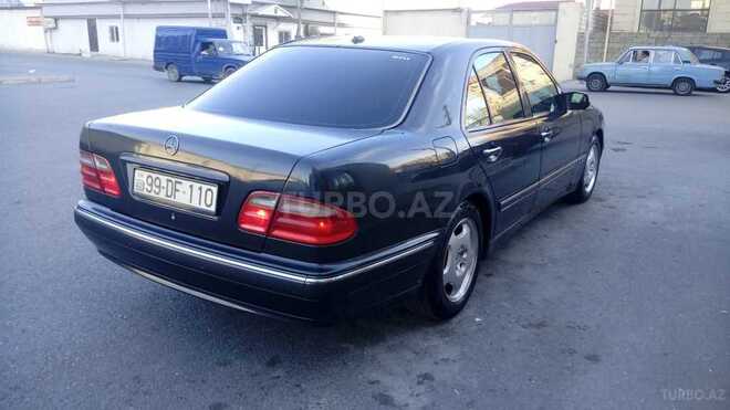 Mercedes E 320 1999, 270,000 km - 3.2 л - Bakı