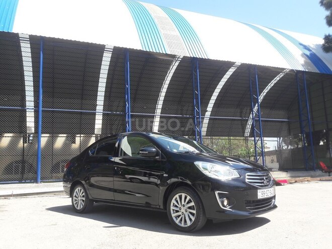 Mitsubishi Attrage 2015, 113,000 km - 1.2 l - Bakı