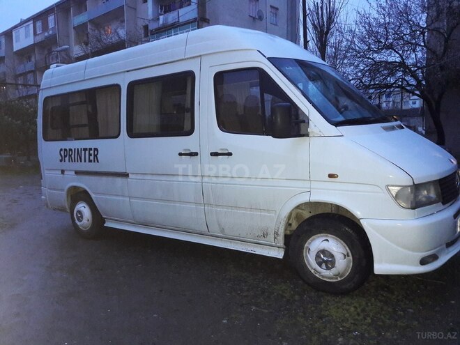 Mercedes Sprinter 208 1995, 280,000 km - 3.0 l - Lənkəran