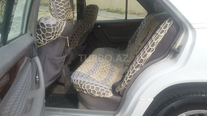 Mercedes E 250 1990, 315,000 km - 2.5 л - Bakı