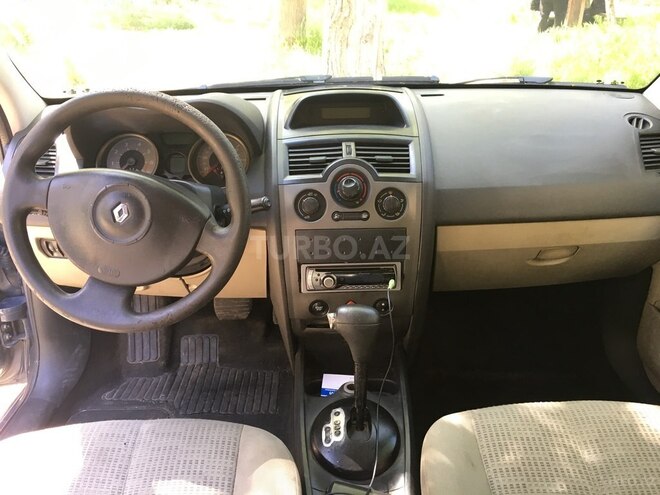 Renault Megane 2006, 240,000 km - 1.6 л - Bakı