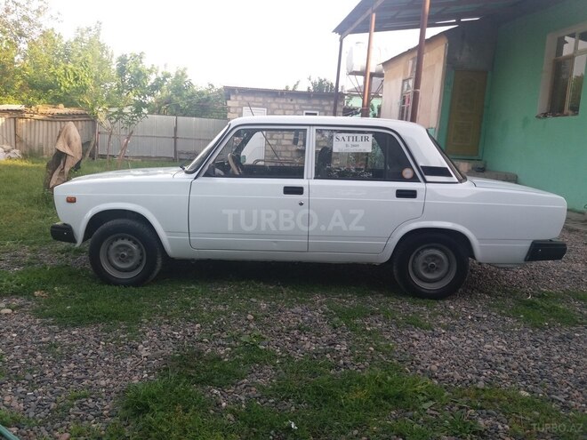 LADA (VAZ) 2107 2009, 90,683 km - 1.6 l - Füzuli