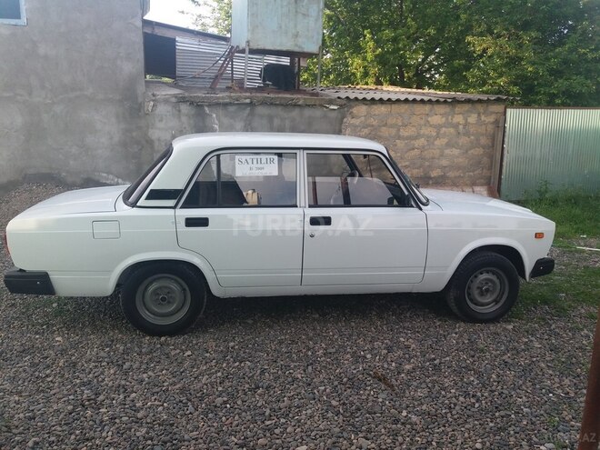 LADA (VAZ) 2107 2009, 90,683 km - 1.6 l - Füzuli