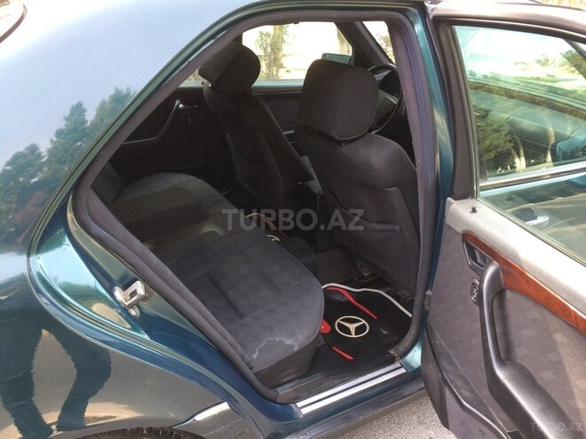 Mercedes C 220 1996, 217,800 km - 2.2 л - Sumqayıt