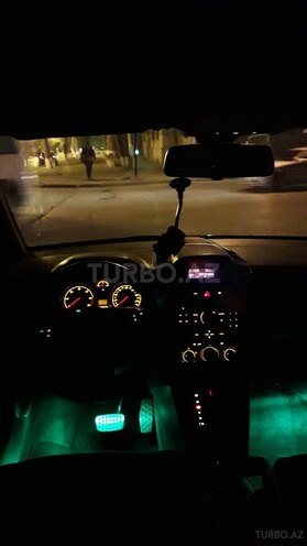 Opel Zafira 2006, 240,000 km - 1.9 л - Sumqayıt