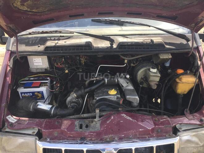 GAZ 32212 2002, 24,354 km - 2.5 l - Masallı