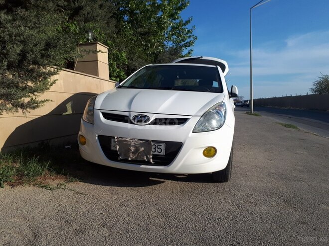Hyundai i20 2011, 152,000 km - 1.4 l - Bakı