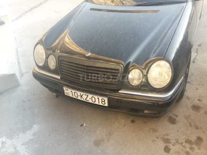 Mercedes E 320 1998, 210,000 km - 3.2 l - Bakı