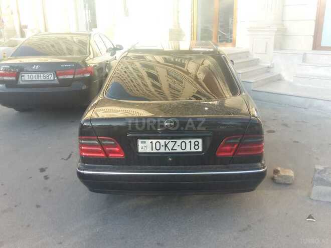 Mercedes E 320 1998, 210,000 km - 3.2 l - Bakı