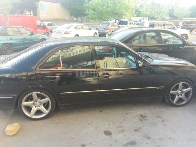 Mercedes E 320 1998, 210,000 km - 3.2 l - Bakı
