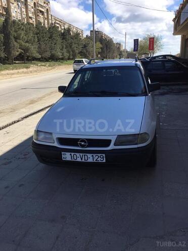 Opel Astra 1995, 277,000 km - 1.6 l - Bakı