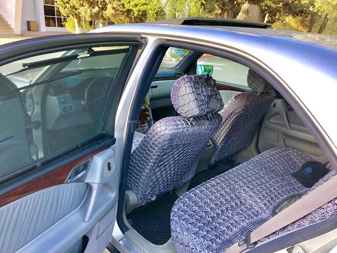 Mercedes E 320 1996, 214,000 km - 3.2 л - Xırdalan