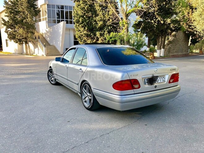 Mercedes E 320 1996, 214,000 km - 3.2 л - Xırdalan