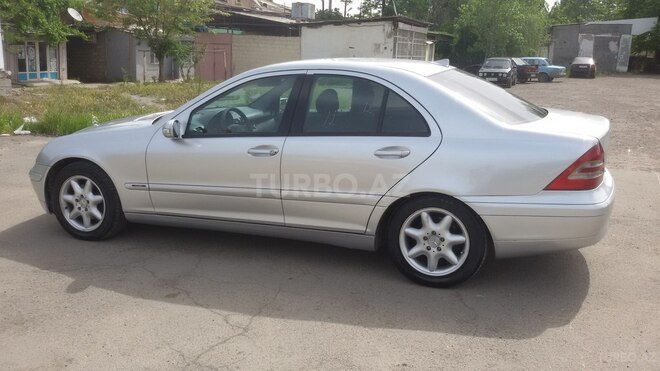Mercedes C 220 2000, 322,222 km - 2.2 l - Gəncə