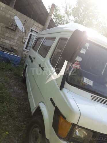 Mercedes 208 D 1995, 444,444 km - 2.5 l - Tərtər
