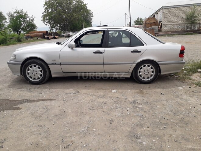 Mercedes C 180 1997, 235,000 km - 1.8 l - Şəmkir