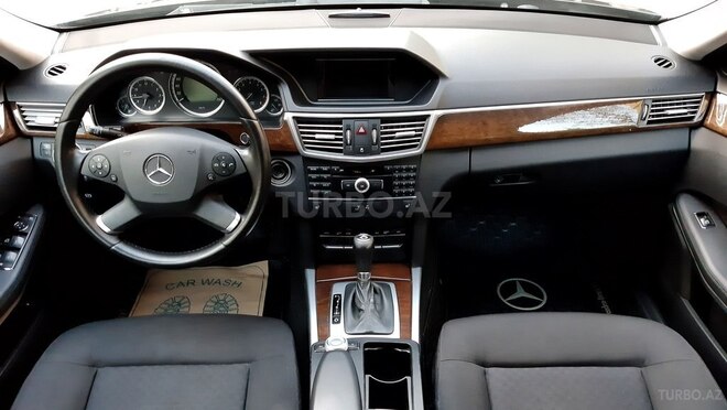 Mercedes E 200 2010, 160,000 km - 1.8 l - Bakı