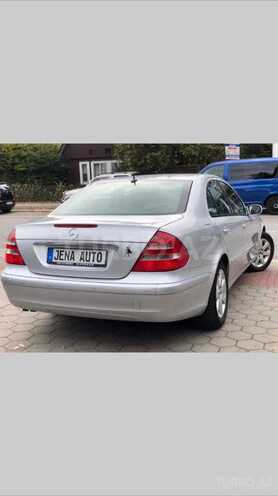Mercedes E 220 2006, 279,800 km - 2.2 l - Bakı