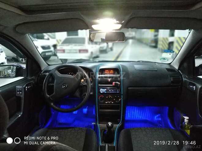 Opel Astra 2000, 178,600 km - 1.6 l - Bakı