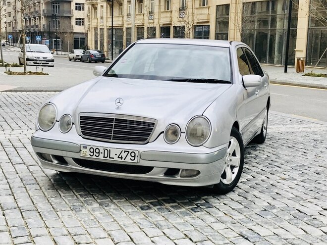 Mercedes E 200 2001, 325,000 km - 2.0 l - Bakı