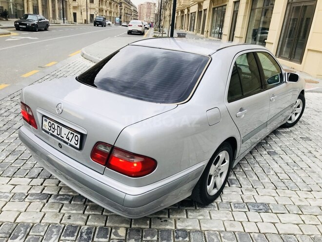 Mercedes E 200 2001, 325,000 km - 2.0 l - Bakı