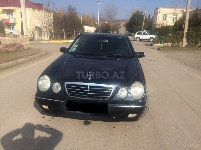 Mercedes E 270 2001, 374,000 km - 2.7 l - Gəncə