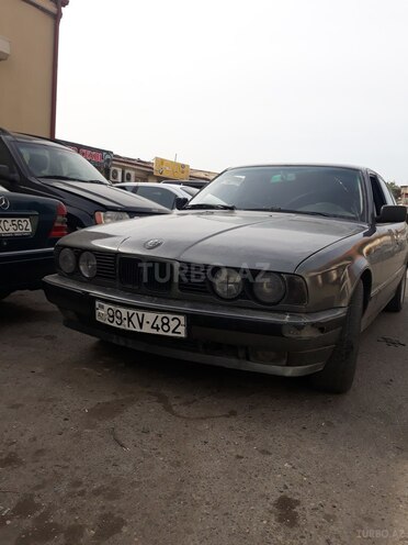 BMW 520 1990, 134,000 km - 2.0 l - Bakı