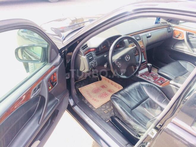 Mercedes E 220 2000, 350,000 km - 2.2 l - Bakı