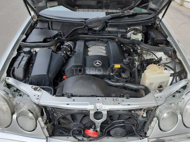 Mercedes E 240 1998, 343,300 km - 2.4 л - Bakı