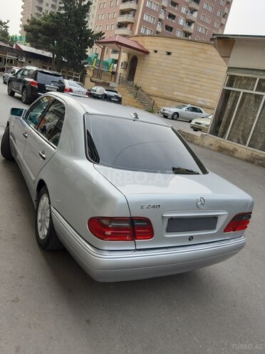 Mercedes E 240 1998, 343,300 km - 2.4 л - Bakı