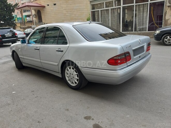 Mercedes E 240 1998, 343,300 km - 2.4 л - Bakı