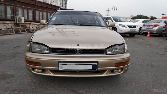 Toyota Camry 1995, 380,000 km - 2.2 l - Bakı