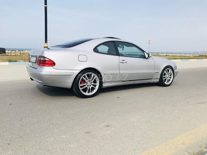 Mercedes  1999, 268,000 km - 2.3 l - Sumqayıt