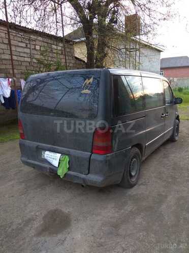 Mercedes Vito 1999, 234,270 km - 2.2 l - Lerik