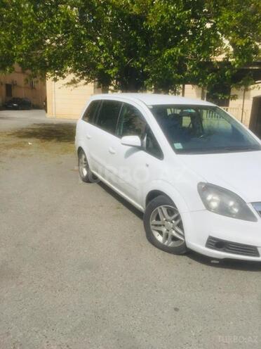 Opel Zafira 2008, 300,000 km - 1.9 л - Bakı