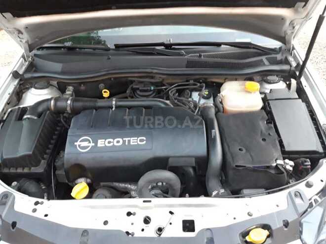 Opel Astra 2010, 240,000 km - 1.3 l - Qazax