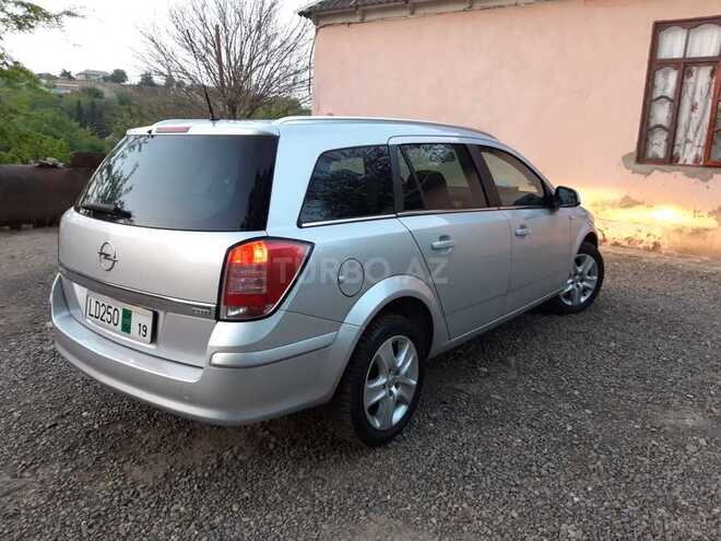 Opel Astra 2010, 240,000 km - 1.3 l - Qazax