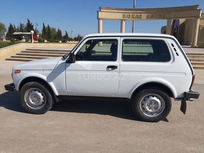 LADA (VAZ) Niva 2013, 149,000 km - 1.7 l - Salyan