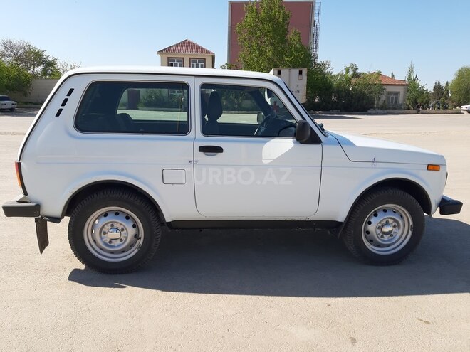LADA (VAZ) Niva 2013, 149,000 km - 1.7 l - Salyan