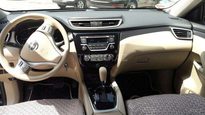 Nissan X-Trail 2014, 98,000 km - 2.5 l - Bakı