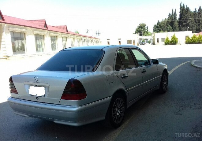 Mercedes C 240 2000, 255,000 km - 2.4 l - Ağdaş